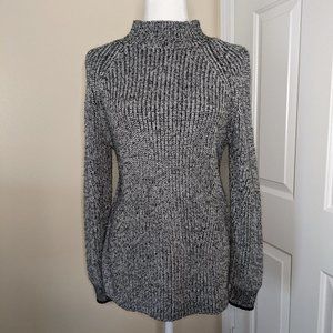 Calvin Klein women’s Turtleneck Sweater size S knit ribbed